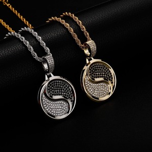 Collar con Colgante Redondo de Tai Chi Yin Yang y Bagua, con Incrustaciones de Diamantes, en Oro de 14K, Estilo Hip-Hop, para Hombre y Mujer - Product Image 2