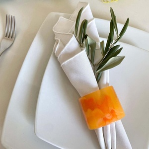 Anneau de serviette élégant en résine époxy avec design personnalisé en résine époxy pour vaisselle de table, au meilleur prix - Product Image 5