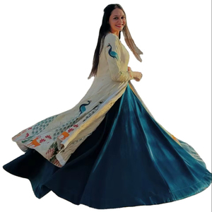 Brilla con Estilo Cultural Gujarati: Lehenga de Rayón con Estampado Digital para Bodas y Fiestas - Product Image 1