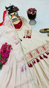 Ensemble de robe Anarkali beige et rouge brodée avec dupatta, robe de mariage indienne et pakistanaise longue jusqu'au sol - Product Image 6