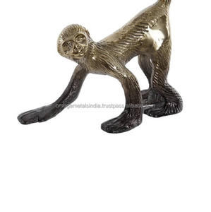 Antique Design Metal Candle Stand Home Decorative <b>Monkey</b> Candle Pillar Holder for Weddings and Home Decor - Product Image 4