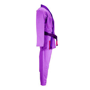 Traje de judo hecho de tela de algodón resistente para soportar agarres, tracciones y entrenamiento de artes marciales de alta intensidad. En venta. - Product Image 3