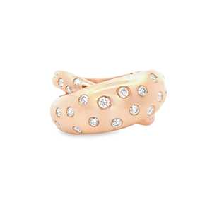 Anillos Solitarios Cruzados con Diamantes Cultivados en Laboratorio de Corte Redondo Personalizados, Venta al por Mayor de Oro de 14k y 18k - Product Image 5