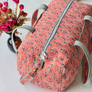Bolsa de Lona Acolchada de Algodón con Diseño Floral, Segura para Llevar en el Avión, Bolsa de Mano Personalizada, Bolsa Organizadora de Playa - Product Image 1