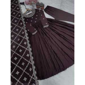 Ensemble de robe de soirée en soie Chinon Pure Crush pour femmes, comprenant un dupatta et un bas, pour un look de soirée - Product Image 2