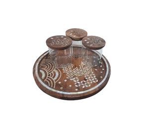 Bandeja de madera artesanal de Oriente Medio con incrustaciones de conchas naturales para una experiencia tradicional de presentación de café árabe. - Product Image 5