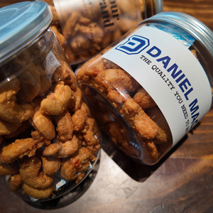 Fabricant de noix de cajou d'Afrique W320, grillées, aromatisées à l'ail et au piment, 100% naturelles, certifiées USDA/BRC/Halal, emballage sous vide/en conserve, OEM/ODM - Product Image 3