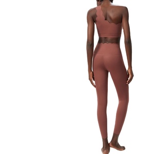 Conjunto de Yoga y Fitness de dos piezas para mujer, traje de gimnasio suave para correr, ropa deportiva transpirable de secado rápido, ropa de entrenamiento para mujer - Product Image 4