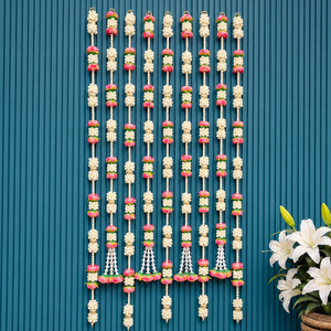Guirnalda Colgante de Perlas de Loto Rosa y Jazmín, Decoración Floral para Puerta, Decoración de Pared para Bodas, Mandir, Decoración del Hogar, Diseño Hecho a Mano - Product Image 5