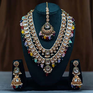 Conjunto de Collar Largo con Piedras Kundan Chapado en Oro con Aretes, Joyería Fina de Moda para Ocasiones Nupciales con Rubí y Perla - Product Image 2