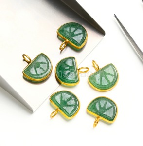 Natural Green Strawberry Quartz Orange Fruit Charm Hand Carved Gold Vermeil Gemstone Pendant Healing <b>Crystal</b> Jewelry Wholesale - Product Image 2