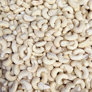 High Quality Raw Cashew Nuts W320 Customized Packaging Vietnam SANTIGO - Product Image 1