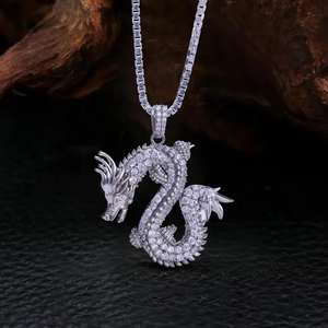 Colgante Dragón Helado Unisex con Moissanita de Corte Brillante Engastada en Bisel, Plata 925, Chapado en Plata, Joyería de Lujo para Fiesta Hip Hop - Product Image 3