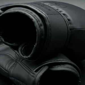 ถุงมือชกมวยคุณภาพสูงสำหรับผู้ชาย ถุงมือชกมวยหนังทนทานสำหรับฝึกซ้อม สามารถปรับแต่งโลโก้ได้ - Product Image 2