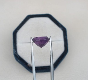 Ametyste naturelle ronde facettée de 13 mm pour la collection et la fabrication, certifiée par un tiers, pour la création de bijoux verts - Product Image 5