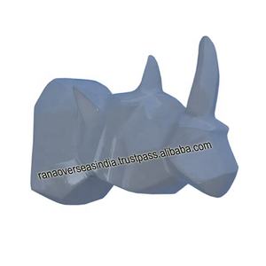 Tête de rhinocéros Sculpture murale en aluminium pour décor de tenture murale d'entrée de restaurant - Product Image 1