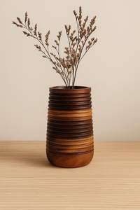 Vase en bois d'acacia côtelé fait main, décoration rustique minimaliste - Product Image 5