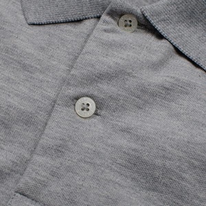 Polo en coton à manches courtes gris pour homme, logo brodé, style décontracté, coupe classique, tissu jersey respirant - Product Image 3