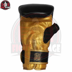 Gants de boxe Muay Thai et de kickboxing en cuir PU épaissi, noir et or, nouvelle arrivée, taille personnalisée ou logo imprimé - Product Image 3