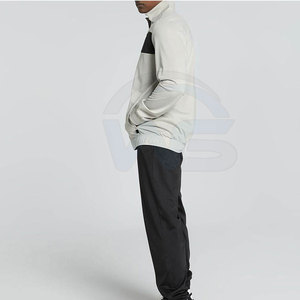 OEM Customized Design <b>Pullover</b> <b>Men</b> Polyester Tracksuit High Quality Casual Wear <b>Men</b> Polyester Tracksuit For Sale - Product Image 3