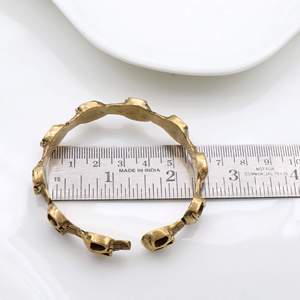 Brazalete de esqueleto chapado en oro antiguo, estilo punk, unisex, de aleación, a la moda - Product Image 5