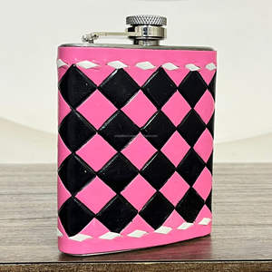 Nouvelle gourde à liqueur personnalisée faite à la main en cuir véritable à motif à carreaux, gourde à liqueur de poche en acier inoxydable portable pour cadeau - Product Image 4