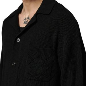 Camisa de punto de ganchillo para hombre con bolsillos, manga larga, abotonada, informal, tejido texturizado, suministro al por mayor OEM - Product Image 3