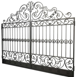 Puerta Doble de Hierro Forjado a Mano con Recubrimiento en Polvo, Estilo Europeo, con Diseño Floral para Uso Exterior - Product Image 1