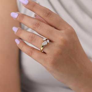 Nature Inspired 1.02CT Pear Cut Diamond Three Stone <b>Ring</b> Lab Grown 18K Solid Gold Wedding <b>Proposal</b> Gift For Girlfriends - Product Image 3