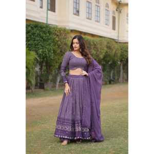 Conjunto Lehenga Choli de diseñador para mujer - Product Image 2