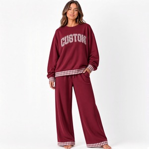 Ensemble de survêtement premium pour femme, pull décontracté surdimensionné avec bordure à carreaux, pantalon assorti, vêtements confortables, production OEM ODM - Product Image 4