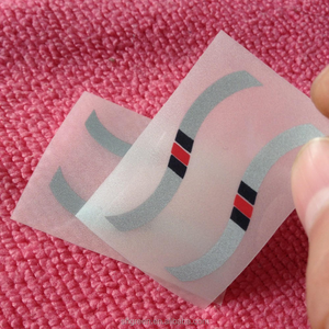 Étiquettes thermocollantes personnalisées d'usine, impression de logo privé, autocollants thermocollants pour vêtements - Product Image 2