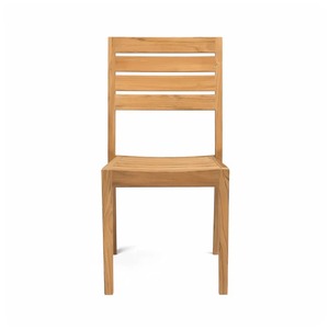 Chaise de salle à manger moderne en rotin avec accoudoirs et revêtement en similicuir, design contemporain, pieds en bois robustes, mobilier de maison - Product Image 2