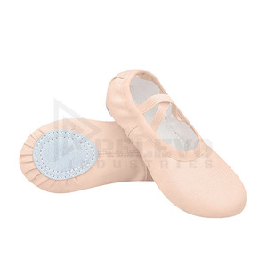 Chaussures de danse classique en toile respirante personnalisées RELEVO INDUSTRIES, double semelle antidérapante, sangles élastiques croisées, ballerines légères - Product Image 3