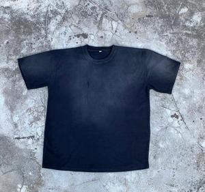 Camiseta Moderna con Estampado Acid Wash para Amantes del Estilo Urbano, Camiseta Vintage con Gráficos Acid Wash – Diseño con Estampado Atrevido y Elegante - Product Image 5