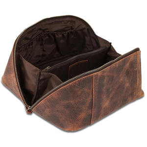 Bolsa de Cosméticos de Viaje de Cuero al por Mayor con Cierre y Compartimentos en Capas, Impermeable y Portátil, Opción de Logotipo Personalizado en Venta - Product Image 4