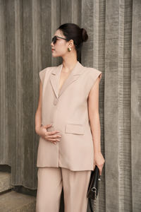 Chaleco de Verano de Rayón y Spandex Transpirable con Cuello en V Tejido Frontal, Cuello con Muescas, Botón Único, Sin Mangas, Formal de Oficina - Product Image 4