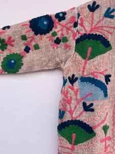 Veste Suzani réversible matelassée en coton tissé respirant pour femme, brodée, col montant, style bohème, pour festival - Product Image 4