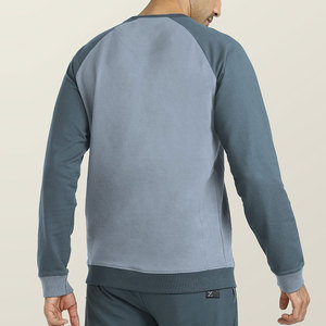 Ensemble de survêtement gris pour homme, coupe décontractée, col rond, longueur intégrale, avec poches latérales, idéal pour l'automne - Product Image 3