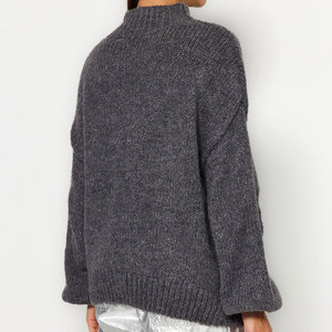 Suéter de punto grueso holgado y transpirable de talla grande para mujer 2024, jersey de cuello simulado con mangas largas para invierno - Product Image 2