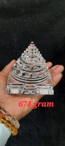 Sculpture de Shree Yantra sculptée à la main, grande taille, en pierres précieuses de haute qualité, pour la guérison, le Reiki et la méditation (vente en gros) - Product Image 4