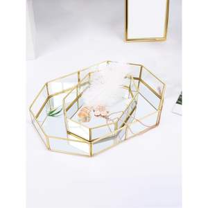 Juego de Bandejas Decorativas Espejadas Doradas de Lujo, Organizador de Cosméticos de Metal y Vidrio, Bandeja Rectangular para Servir, Decoración para Bodas y Hogar - Product Image 5