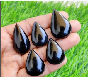 พลอยออนิกซ์สีดำธรรมชาติทรงรีแบบคาโบชอง หินขัดเงาสำหรับทำเครื่องประดับ (10x14) (12x16) (13x18) น้ำหนัก 2 กรัม - Product Image 2