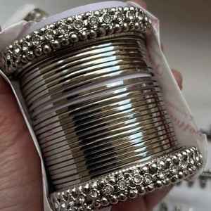 Professional Manufactures Decorative Glass Kashmiri <b>Bangles</b> for Ladies Factory Made Women Velvet Glass <b>Bangles</b> Set Available - Product Image 4