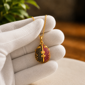 Pendentif Hip Hop de luxe avec micro-incrustation de rubis et pierres précieuses noires, charme unisexe pour un usage quotidien - Product Image 4