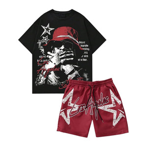 Conjuntos de 2 Piezas para Hombre, Camiseta de Manga Corta con Estampado Gráfico Y2K y Pantalones Cortos con Cordón en la Cintura - Product Image 1