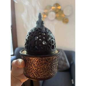 Quemador de incienso de madera con cuenco de metal, hecho de madera pura - Product Image 3