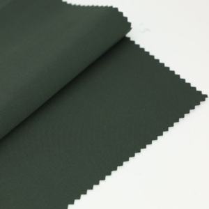 Tissu tissé sergé 100% polyester 2/2 de haute qualité avec stratification en PTFE résistant à l'eau et respirant pour les vestes d'extérieur - Product Image 4
