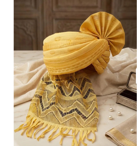 Turban traditionnel en mélange de soie Mustard Gold Barati Pagri avec Palla en zigzag de créateur - Product Image 4