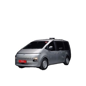 Hyundai Staria 4x4 Tourer, août 2022, 11 places, 31 340 km, Diesel, Boîte automatique, Sièges en cuir, Conduite à gauche - Product Image 1